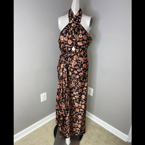 Significant Other Effie Halter Dress - Picture 11 of 12
